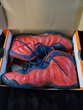 Nike Kids Red and Navy Foamposite-Style Sneakers